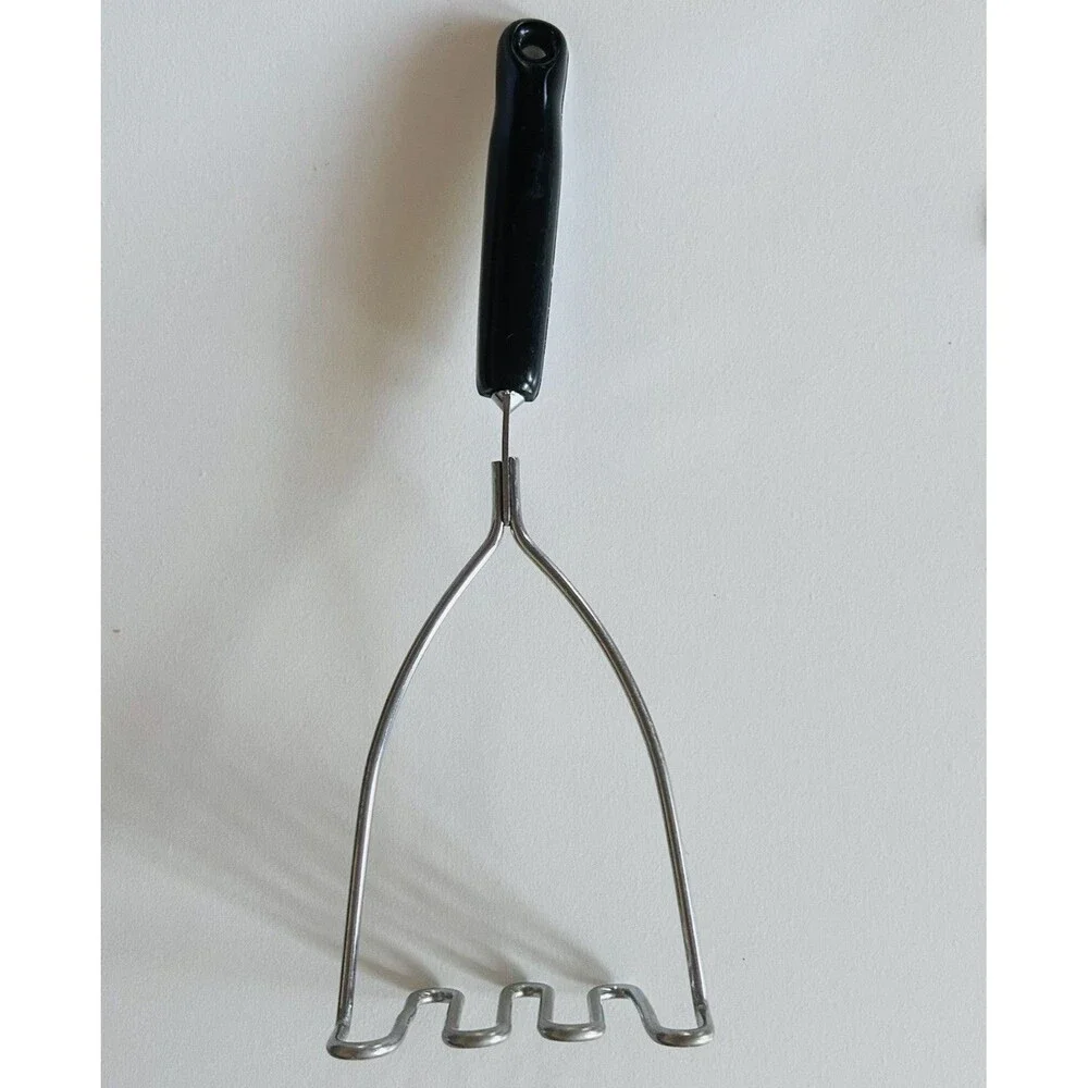 Vintage EKCO‎ Chromium Potato Masher Dutch Blue Tulip Design Handle USA